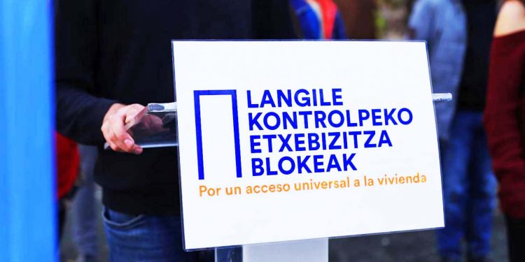 Anuncian un nuevo bloque de viviendas bajo control obrero en Iruñea (la policía pretende ejecutar un desahucio ilegal)