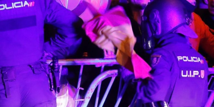 EDITORIAL. Ayer, hoy y siempre: la legitimidad, sí, de la calle