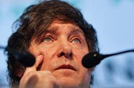 Las «loas» de Milei a los comunistas son permanentes