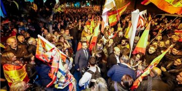 La extrema derecha (PP y Vox) se escudan en la amnistía para tomar las calles