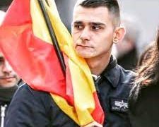 Detenido un grupo nazi que se manifestaba en la sede del PSOE de Madrid