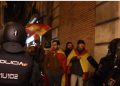 Un video de Cayetanos y fascistas diciendo a la policía que «no nos peguéis que sois de los nuestros»