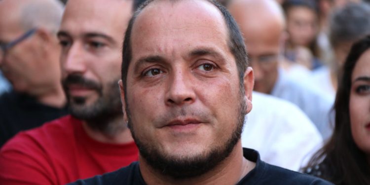 La Audiencia española ordenó instalar un software espía a David Fernández (CUP)