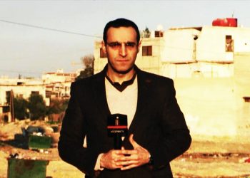 El líder de los houties no le teme a la coalición Occidental en el Mar Rojo (entrevista al periodista Bashar Barazi)