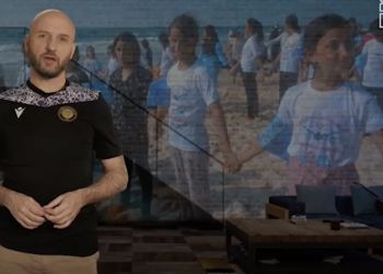 AHI LES VA! Este video lo hicimos para los niños de Gaza.