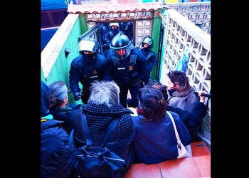 Con ERC en el Govern, los desahucios también se producen en cascada, como este de la Taxonera (Barcelona)