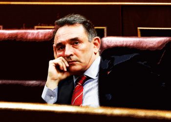 ¿Que el PCE trabaja para cambiar el sistema desde dentro? ¿Seguro? Escúchenle a Enrique Santiago