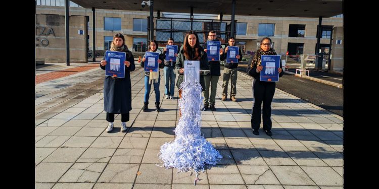 Las personas más empobrecidas quedan marginadas con la nueva RGI