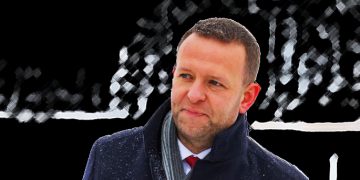 ESTONIA. El ministro del Interior dispuesto a detener migrantes ucranianos para enrolarlos en el ejército de Ucrania