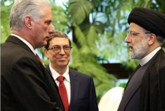 El «eje del mal» se organiza: el presidente de Cuba recibido en Irán con todos los honores