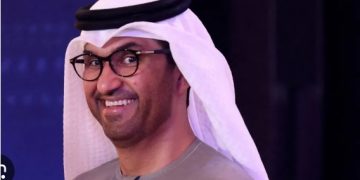 Una cumbre del clima extraña: la preside un sultán y hay récords de delegados de empresas contaminantes