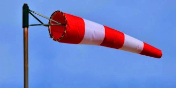 ÁXEL ALTADILL. Garbí: el viento de la izquierda que sopla hacia la derecha