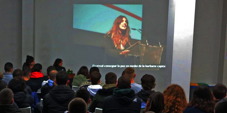 Continúan las presentaciones de EHKS; hoy se ha llevado a cabo en el Centro Socialista de Beasain