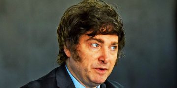 MARCELO COLUSSI. Milei en Argentina: ¿virus peligroso para Latinoamérica?