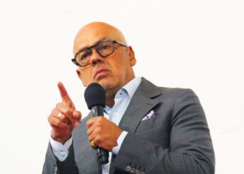 EE.UU. amenazó a Venezuela con retomar las sanciones petroleras; le respondieron de esta manera