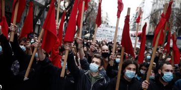 GRECIA. Estudiantes se manifiestan por miles en contra de la idea del gobierno de abrir Universidades privadas