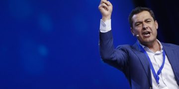 La Junta de Andalucía aprueba que los alumnos estudien las acciones armadas de ETA