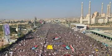 YEMEN. Cientos de miles de personas se manifiestan en apoyo a los hutíes y contra EE.UU