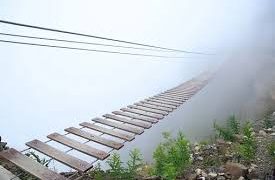 Panorama desolador para el comercio y el expolio: Derrota en Ucrania, problemas en el Mar Rojo y sequía en el canal de Panamá