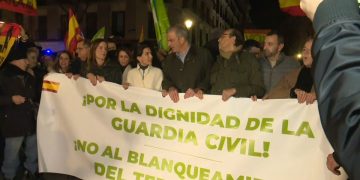 «Contra la ETA, queremos metralletas» consigna de los fascistas para impedir una obra de teatro