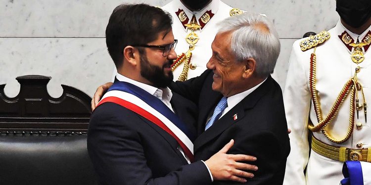 CHILE. Con izquierdas así no hacen falta derechas: Boric se deshace en elogios hacia Piñera