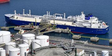 Europa aumenta las compras de GNL ruso; España y Bélgica los que más