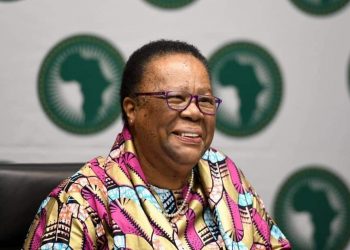 ISRAEL amenaza, a través de su inteligencia, a la familia de la Canciller sudafricana