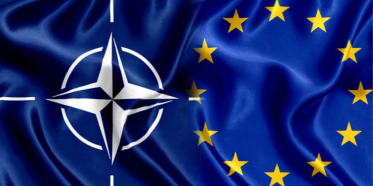 ANDRÉS PIQUERAS. La UE: un proyecto de EEUU convertido en el brazo político de la OTAN