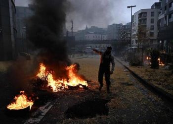 BÉLGICA. Cientos de agricultores consiguen crear un gran caos en Bruselas