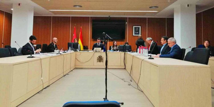 Absuelven a José Manzaneda, coordinador de Cubainformación, y a la asociación Euskadi-Cuba