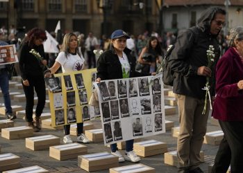 COLOMBIA. Protestas por los asesinatos de exguerrilleros de la FARC, ya van 400 desde los «acuerdos de paz»