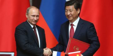 CHINA. Xi Jinping saluda victoria de Putin y ambos hablan de intereses comunes