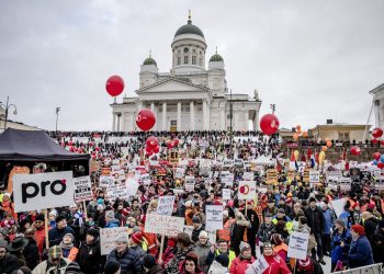 FINLANDIA. Los sindicatos anuncian huelgas de 14 días contra el neoliberalismo