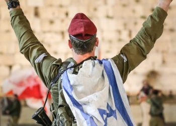 Paracaidistas sionistas se niegan a participar en la invasión de la ciudad de Rafah