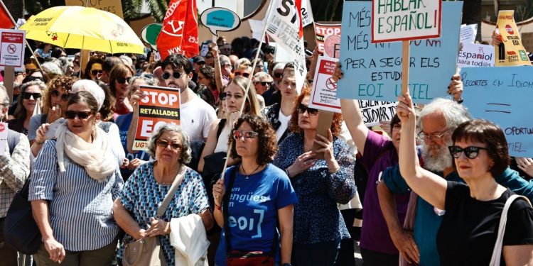 M. CARACOL. Bancos centrales: “independientes” del voto popular, dependientes de los bancos privados