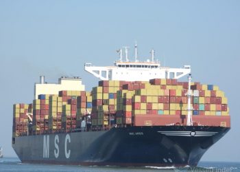 IRÁN informa de lo ocurrido en el Estrecho de Ormuz con el barco vinculado a Israel