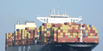 IRÁN informa de lo ocurrido en el Estrecho de Ormuz con el barco vinculado a Israel