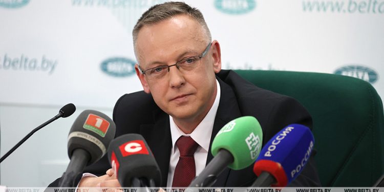 Juez polaco se vio obligado a abandonar su país y pidió asilo en Belarús