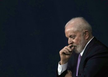 BRASIL cancela un acuerdo de compra de armas a Israel; de romper relaciones nada de nada