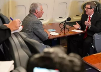 CUBA. Sí, sí, ni EEUU/UE ni Rusia, seguro…