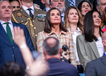 El chunga-chunga (himno oficial) recibe una estruendosa pitada en Zaragoza