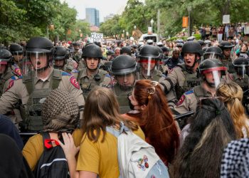 EE.UU. 2.000 detenidos en las universidades por su apoyo al pueblo palestino