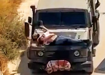 Así utilizó el ejército sionista como escudo humano a un palestino herido (vídeo)