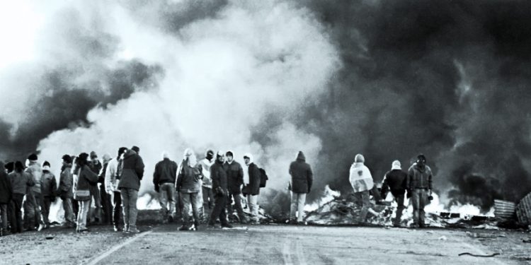 Fogoner★s rememora con este vídeo los 28 años de la pueblada de Cutral Có / Plaza Huincul