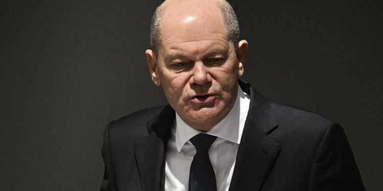 ALEMANIA. Solidarios con Palestina abuchean a Olaf Scholz