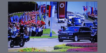 Dice falsimedia que Putin fue recibido fríamente por la población de la RPDC… ¡pues no lo parece!