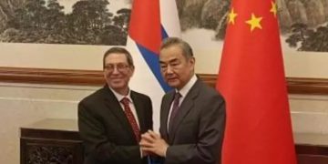 CUBA y CHINA refuerzan relaciones y barcos rusos llegan a La Habana (el «eje del mal» en acción)