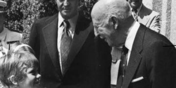 Baboseo y subordinación patológica de Falsimedia a la monarquía ante el X aniversario del reinado del Jefe de Estado no electo