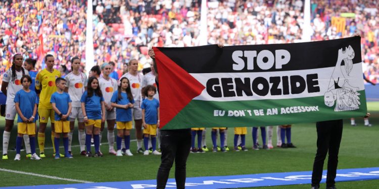 Difundamos las imágenes que TVE censuró en la final del fútbol femenino europeo