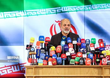 IRÁN. Millones de personas acuden a las urnas, los gobiernos occidentales rabian porque no haya candidatos afines